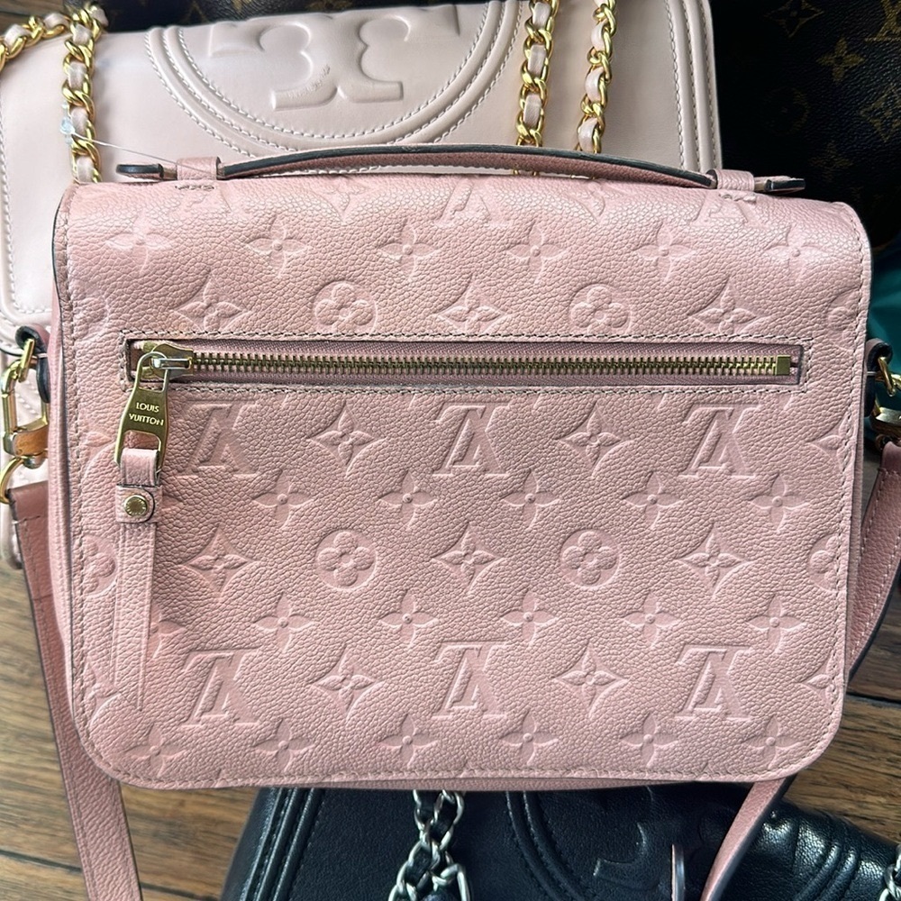 🎀PINK Louis Vuitton Pochette Metis empreinte crossbody purse monogram bag - Picture 5 of 16